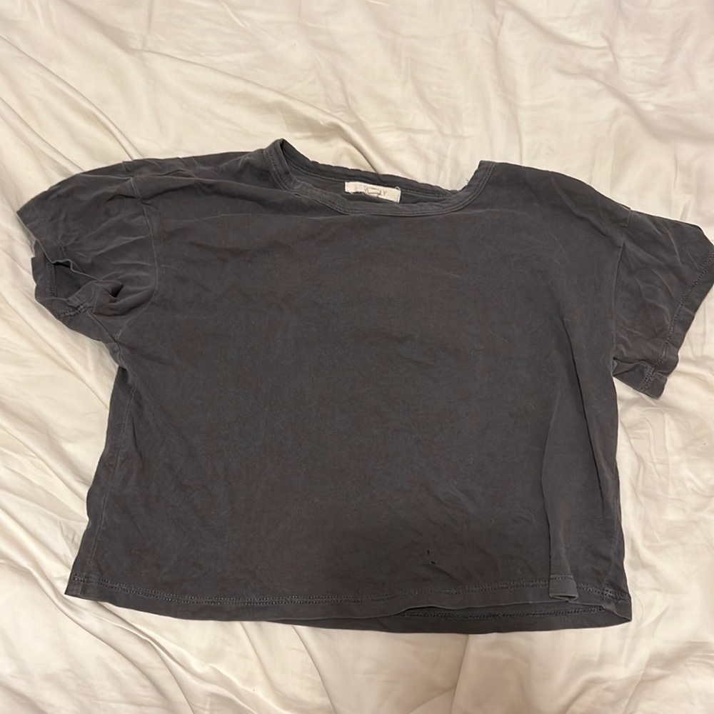 Cropped grey girls top